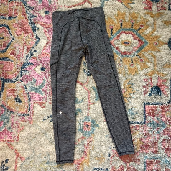 Lululemon Speed Up Tight in Houndstooth 8 - Picture 3 of 6